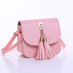 AMANDA SHOULDER BAG